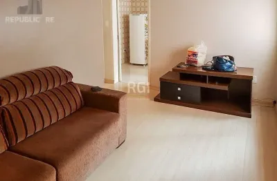 Apartamento à venda no bairro cidade baixa com 42m² e 1 quarto/dormitório disponível.