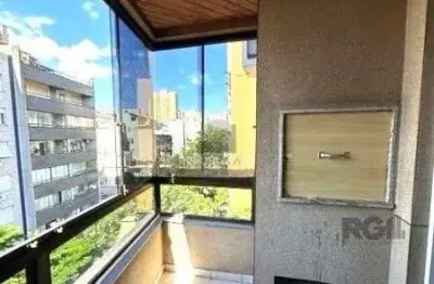 Apartamento à venda no centro histórico com 49 m² e 1 dormitório/quartos disponíveis.