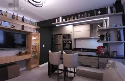 Apartamento à venda no centro histórico com 1 dormitório e 42 m² de área útil