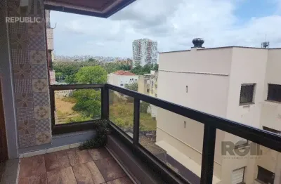 Apartamento à venda no centro histórico com 1 dormitório e área de 46 m².