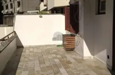 Apartamento à venda no bairro rio branco, 74 m² e 1 dormitório/quarto disponível.