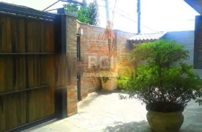 Casa residencial à venda no bairro cristal com 290 m² e 4 dormitórios/quartos.
