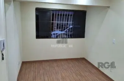 Apartamento à venda no bairro cavalhada com 57 m² e 2 dormitórios/quartos.