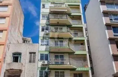 Apartamento à venda no centro histórico com 1 dormitório e 47 m² de área útil