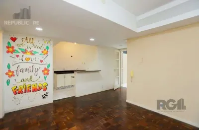 Apartamento à venda no bairro auxiliadora com 61m² e 2 dormitórios/quartos disponíveis.