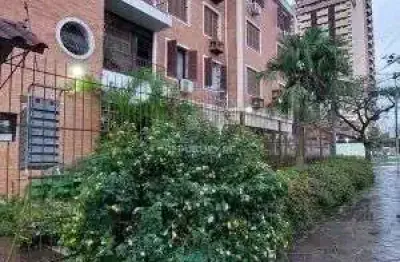 Apartamento à venda no bairro menino deus com 104 m² e 3 dormitórios/quartos.