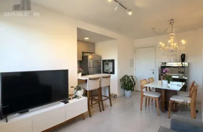 Apartamento à venda no bairro azenha, 58 m² com 2 dormitórios/quartos disponíveis.