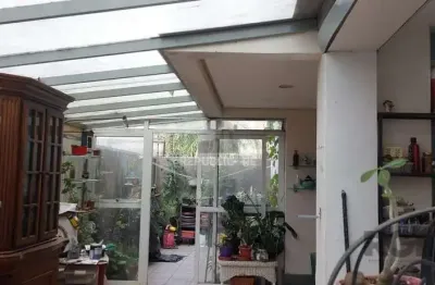 Apartamento à venda no centro histórico com 105 m² e 2 dormitórios/quartos.