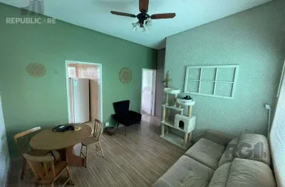 Apartamento à venda no humaitá com 25m² e 1 dormitório/quarto disponível.