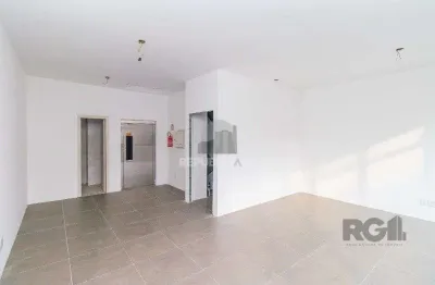 Edifício comercial à venda no centro histórico com 360m² de área útil