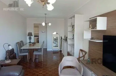 Apartamento à venda no bairro menino deus com 106 m² e 3 dormitórios/quartos disponíveis