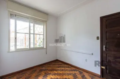 Apartamento à venda no bairro menino deus com 64m² e 2 dormitórios/quartos disponíveis.