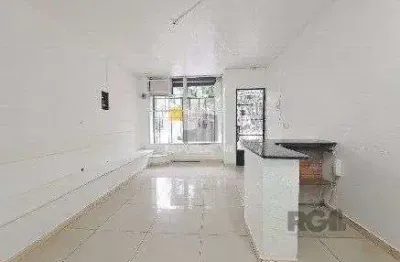 Ponto comercial/loja à venda no centro histórico com 128 m² de área útil disponível