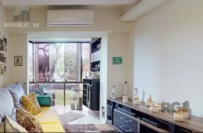 Apartamento à venda no bairro partenon com 55 m² e 2 dormitórios/quartos disponíveis.