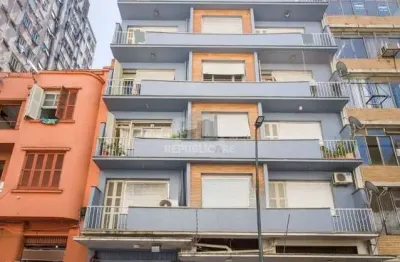 Venda de apartamento no centro histórico com 73m² e 3 dormitórios/quartos disponíveis
