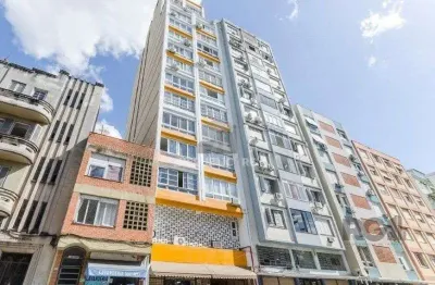Apartamento à venda no centro histórico com 34m² e 1 dormitório/quarto disponível