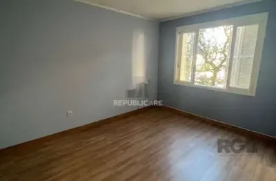 Apartamento à venda no centro histórico com 2 dormitórios/quartos e 62m² de área útil.
