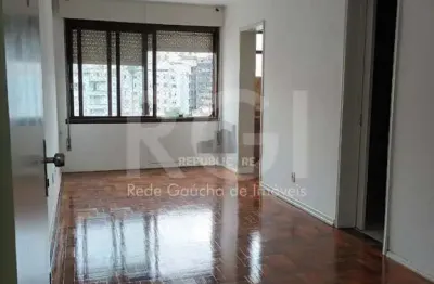 Apartamento à venda no centro histórico com 27 m² e 1 dormitório/quarto.