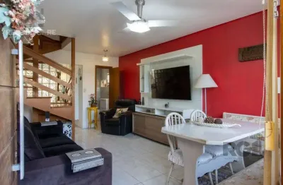 Casa residencial à venda no bairro Guarujá com 194 m² e 3 dormitórios/quartos.