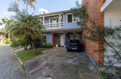 Casa de condomínio à venda no Jardim Isabel com 216 m² e 3 dormitórios/quartos.