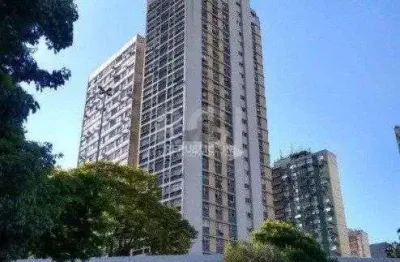 Apartamento à venda no centro histórico com 1 dormitório e 18 m² de área útil