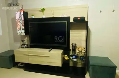 Apartamento à venda no bairro partenon com 42 m² e 1 dormitório/quarto disponível.