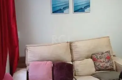 Apartamento à venda no centro histórico com 55m² e 2 dormitórios/quartos disponíveis.