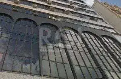 Escritório à venda no centro histórico com 54 m² de área útil disponível para compra