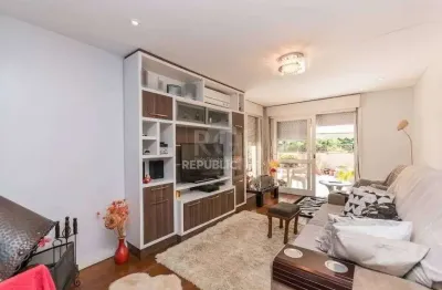 Apartamento cobertura à venda no bairro petrópolis com 180 m² e 3 dormitórios/quartos.