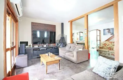 Casa residencial à venda no bairro partenon com 151 m² e 3 dormitórios/quartos.
