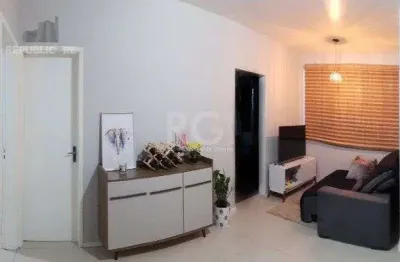Apartamento à venda no bairro partenon, com 62 m² e 2 dormitórios/quartos.