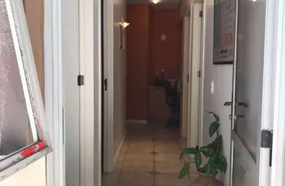 Escritório à venda no centro histórico com 79 m² de área útil - oportunidade!