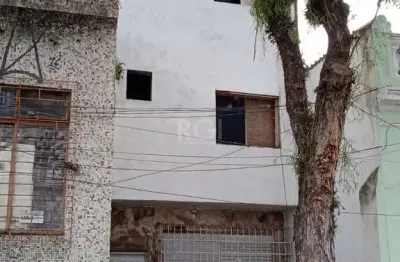 Casa residencial à venda no centro histórico com 240 m² e 3 dormitórios.