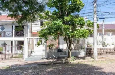 Sobrado à venda no Morro Santana com 150m² e 3 dormitórios/quartos disponíveis.