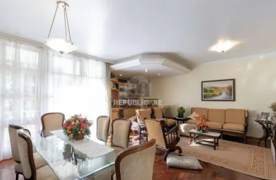 Apartamento à venda no centro histórico com 160 m² e 3 dormitórios/quartos disponíveis