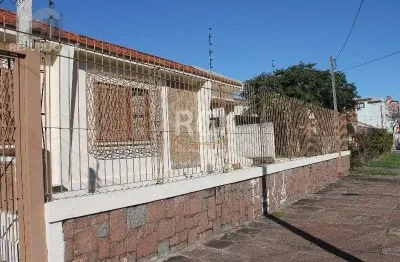 Casa residencial à venda no bairro cristal com 220 m² e 4 dormitórios/quartos.