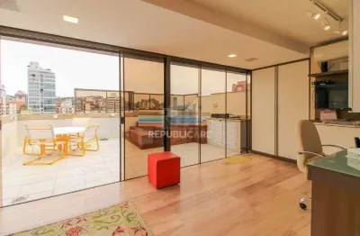 Apartamento cobertura à venda no menino deus com 252m² e 3 dormitórios/quartos.