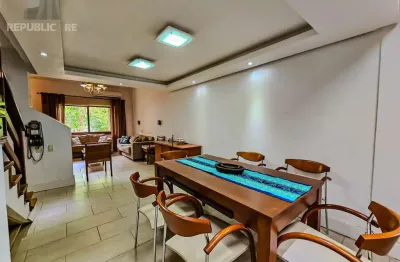 Casa em condomínio à venda no bairro teresópolis com 160 m² e 5 dormitórios/quartos.