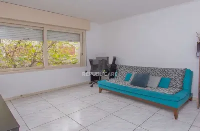 Apartamento à venda no bairro floresta com 84 m² e 3 dormitórios/quartos disponíveis.