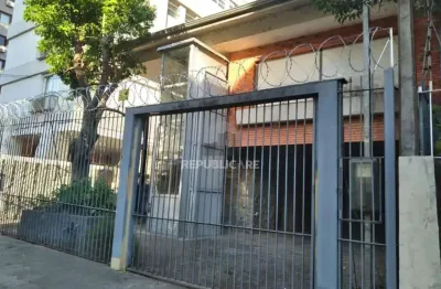 Casa residencial à venda no bairro petrópolis com 449 m² e 3 dormitórios.