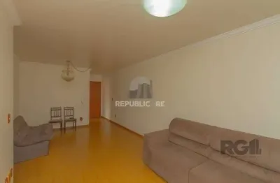 Apartamento à venda com 99 m², 3 dormitórios/quartos no bairro petrópolis