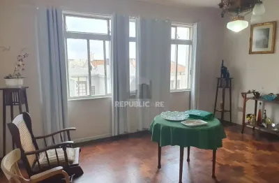 Apartamento à venda no bairro independência com 3 dormitórios e 106 m².