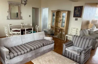 Apartamento à venda no centro histórico com 123m² e 2 dormitórios/quartos disponíveis.