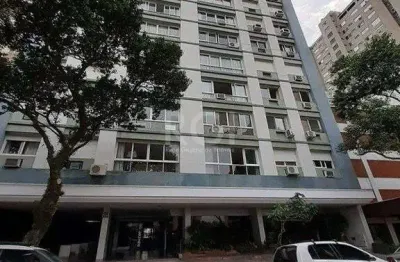 Apartamento à venda no centro histórico com 190 m² e 3 dormitórios/quartos disponíveis.