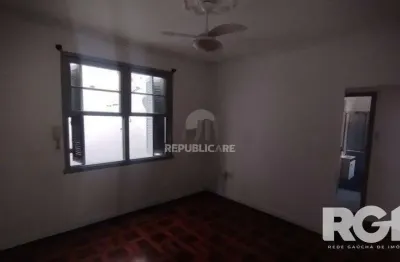Apartamento à venda no centro histórico com 64 m² e 2 dormitórios/quartos disponíveis