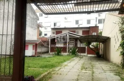 Terreno à venda no jardim botânico, ideal para construção em área valorizada.