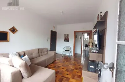 Apartamento à venda no menino deus com 82 m² e 2 dormitórios/quartos disponíveis.