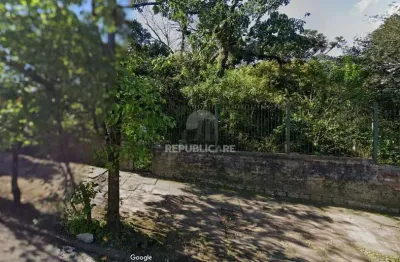 Terreno à venda em teresópolis com área total disponível para construção