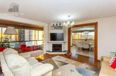 Cobertura à venda no bairro petrópolis com 329 m² e 3 dormitórios/quartos.