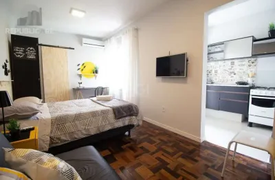 Apartamento à venda no bairro azenha com 30 m² e 1 dormitório/quarto disponível.